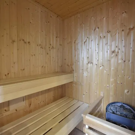 Komfortables In Mit Sauna, Cleaning Included